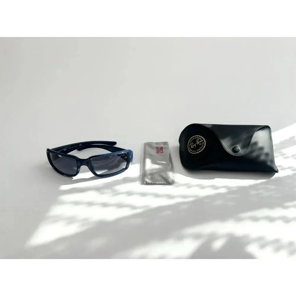 Ray Ban Italian Square Blue Frame Light Grey | Blue Gradient RB 4338 Sunglasses - Picture 9 of 10